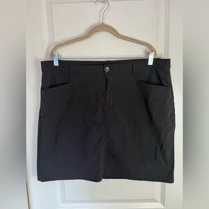 Eddie Bauer Women’s Black Travex Horizon Nylon Skort - Size T16